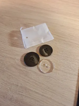 Gabardina Pull and Bear Caqui