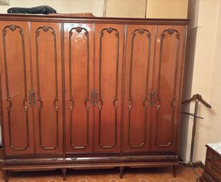 Habitación COMPLETA de madera maciza.