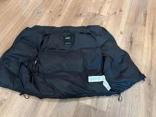 Chaleco crop negro talla S