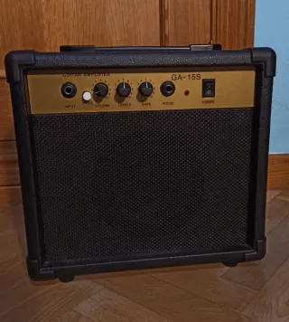 Amplificador Guitarra GA-15S