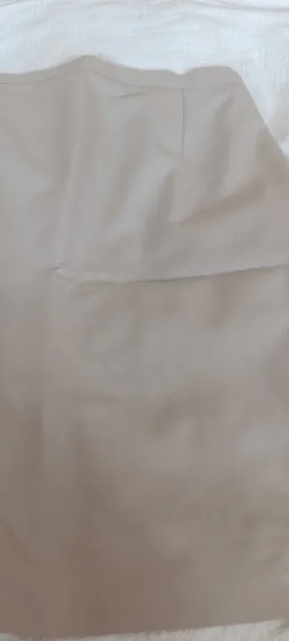 Vendo traje de chaqueta y falda.