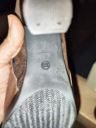 Botines de tacón marrones