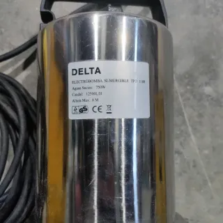 Bomba de achique Delta 12.500 litros hora