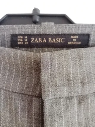 Pantalón Raya Diplomática Zara Mujer Gris