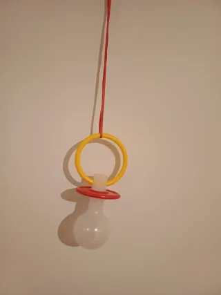 Collana con ciuccio grande