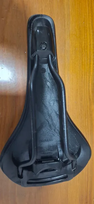 Sillín Fizik Taiga Regular