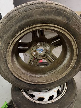 Llanta Ford Escort RS2000