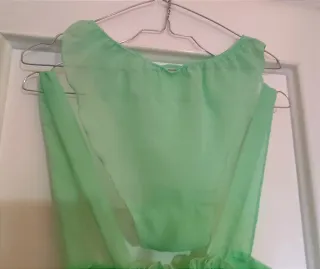 Salto de cama verde 48 nuevo sin etiquetas