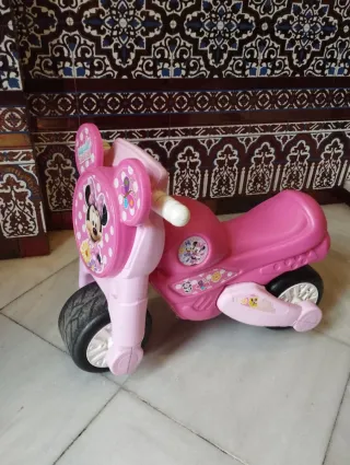 Moto Minnie Mouse bebé rosa
