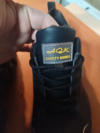Botas de seguridad piel Talla 43.AOX.SAFETI SHOES