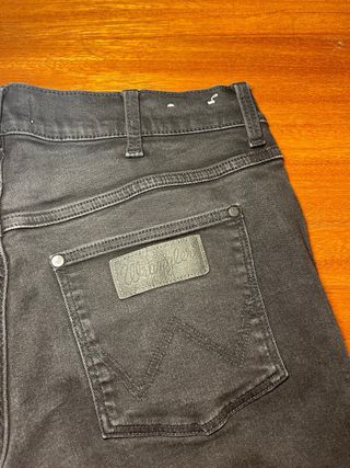Pantalones Wrangler Negros Hombre
