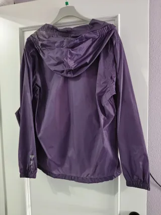 Cortavientos Quechua Morado Mujer