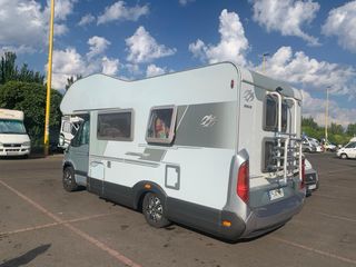 Autocaravana Knaus Capuchina Renault