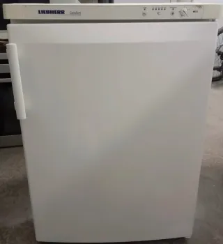 Congelador vertical Liebherr pequeño