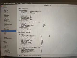 MacBook Pro 15” 2018 i7 2.6 GHz – 16GB RAM – 512GB