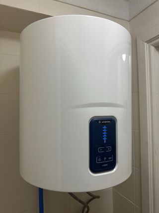 Termo eléctrico Ariston LYDOS