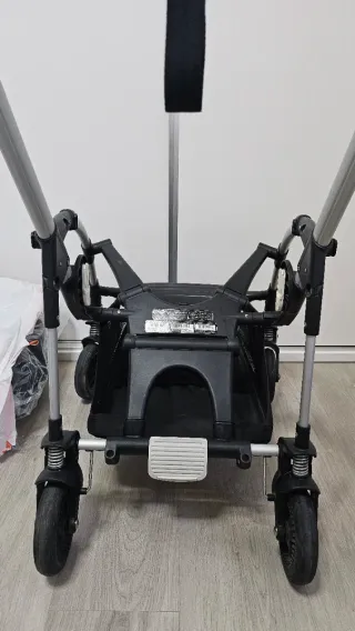 Bugaboo Bee 5 completo color blanco roto