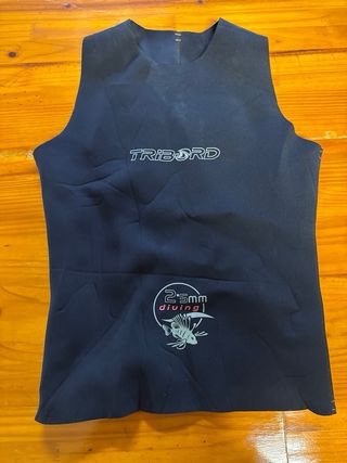 Equipo de pesca submarina y accesorios.