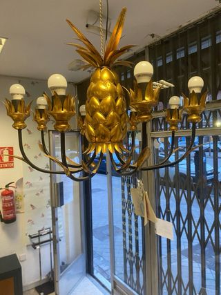 Lámpara de techo piña dorada