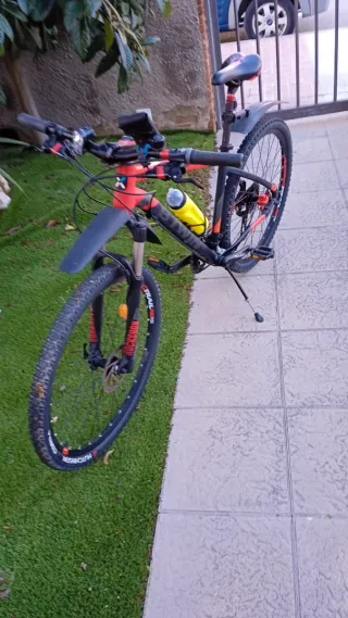 Bicicleta montaña B'Twin Rockrider 560