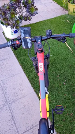 Bicicleta montaña B'Twin Rockrider 560