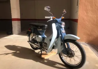 Honda C100 1963 super cub