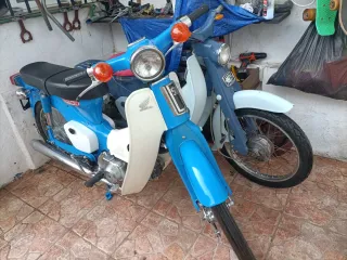 Honda C100 1963 super cub