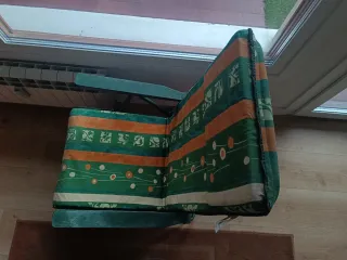 Tumbona / Hamaca de tela y metal