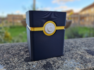 Caja de Mazos Pokemon Umbreon