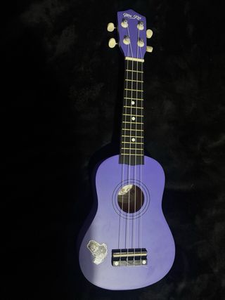 Ukelele Ma Kai Morado