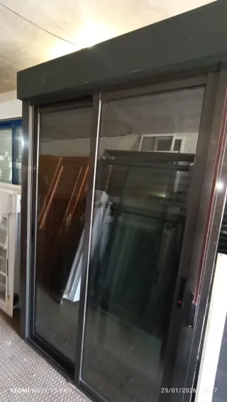 3 Ventana balconera aluminio alto 228x140ancho