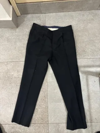 Antiguo traje de la falange española