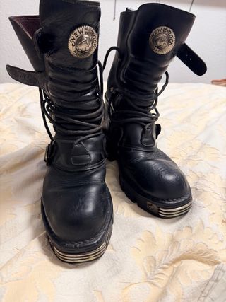 Botas New Rock Talla 44 Negras