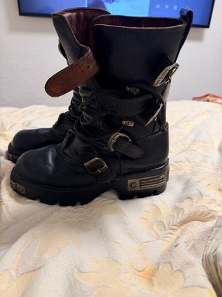 Botas New Rock Talla 44 Negras