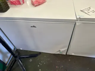 Congeladores horizontales blancos