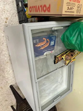 Congeladores horizontales blancos