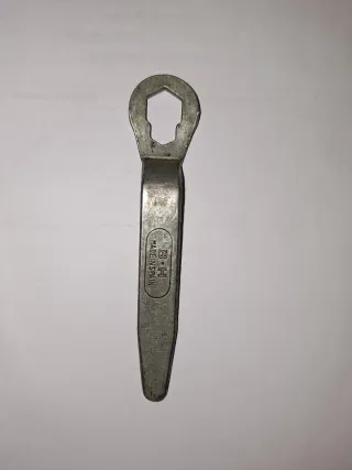 Llave BH antigua Made in Spain