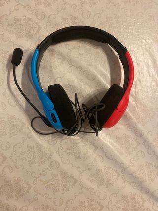 Nintendo Switch + Accesorios y Juegos