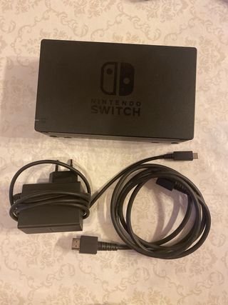 Nintendo Switch + Accesorios y Juegos