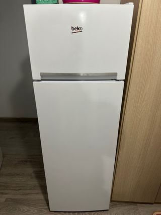 Nevera Beko Blanca