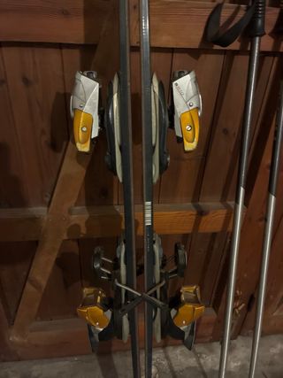 Esquís Salomon 180 cm + Palos