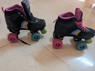 Patines con ruedas de colores