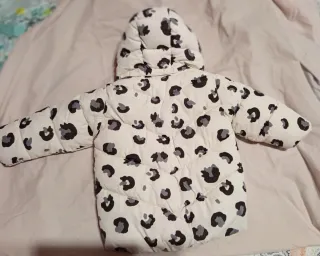 Chaqueta niña estampado leopardo