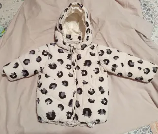 Chaqueta niña estampado leopardo