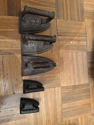 Planchas antiguas de hierro fundido