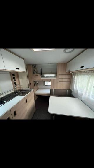 Caravana Adria 472pk Autonoma