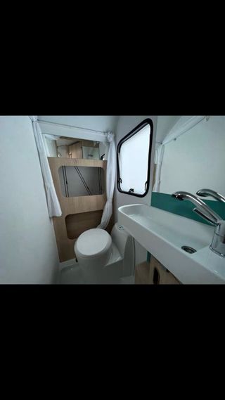 Caravana Adria 472pk Autonoma