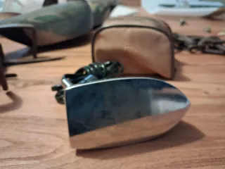 Plancha antigua electrica portatil de viaje mini