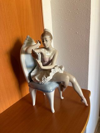 Figura Lladro Bailarina Silla Espejo