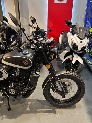 Macbor Eight Mile 125cc 2026 0km Carnet A1 o coche